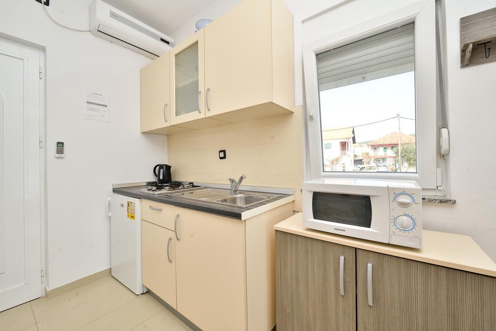 Apartments Nika & Karla Bibinje Exterior photo